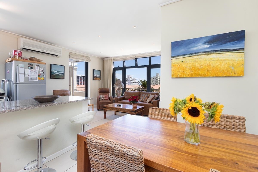 To Let 2 Bedroom Property for Rent in Sea Point Western Cape